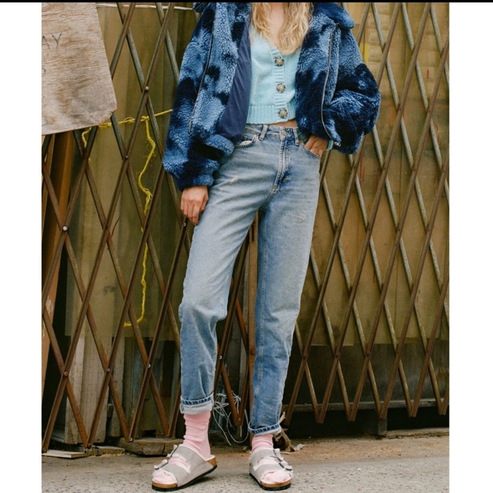 UO-BDG Mom Jeans